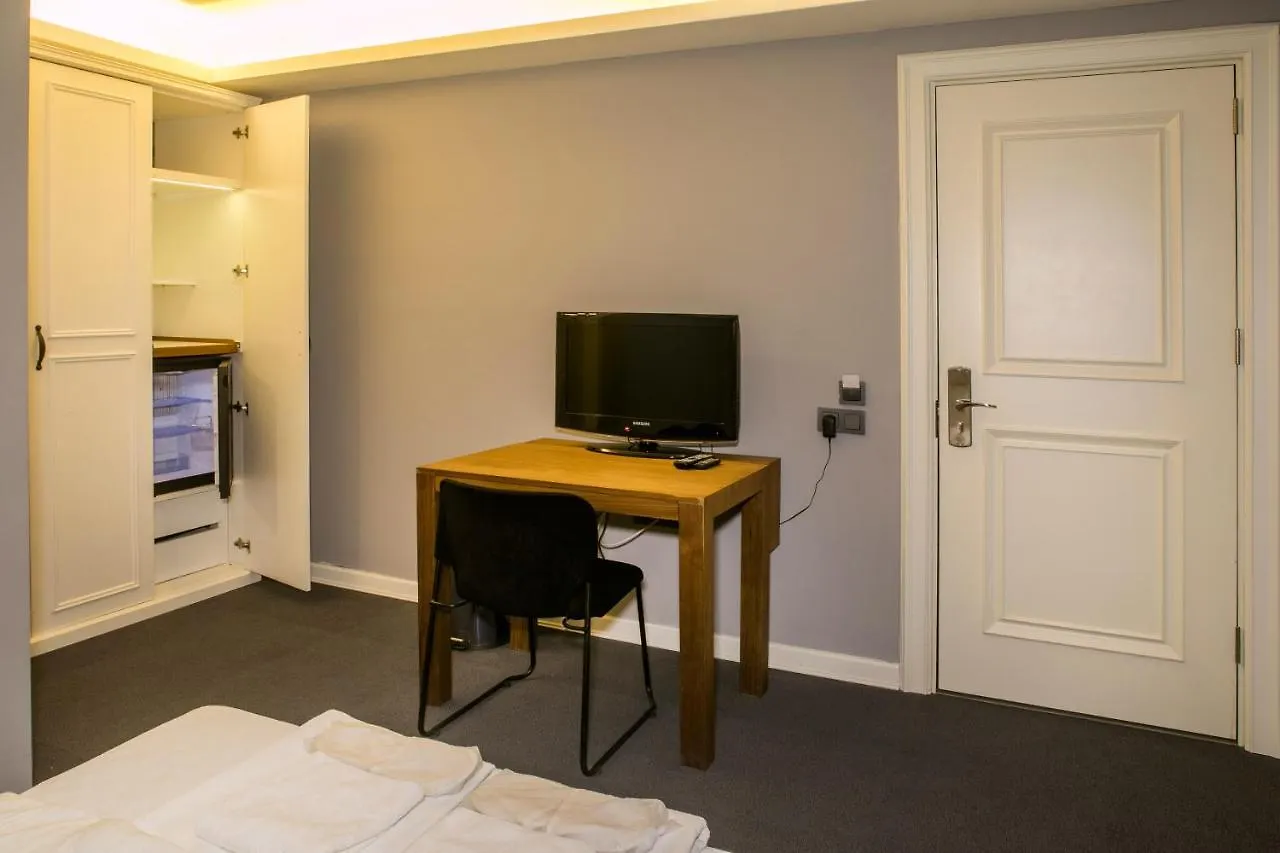Mephisto Apartment Istanbul